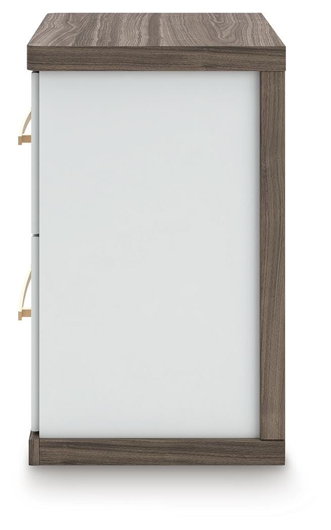 Kendanport King Upholstered Bed, Dresser and Nightstand