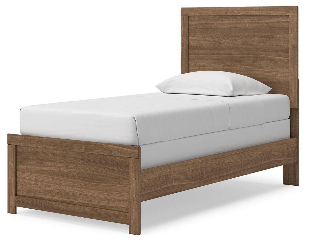 Broachmyn Queen Panel Bed