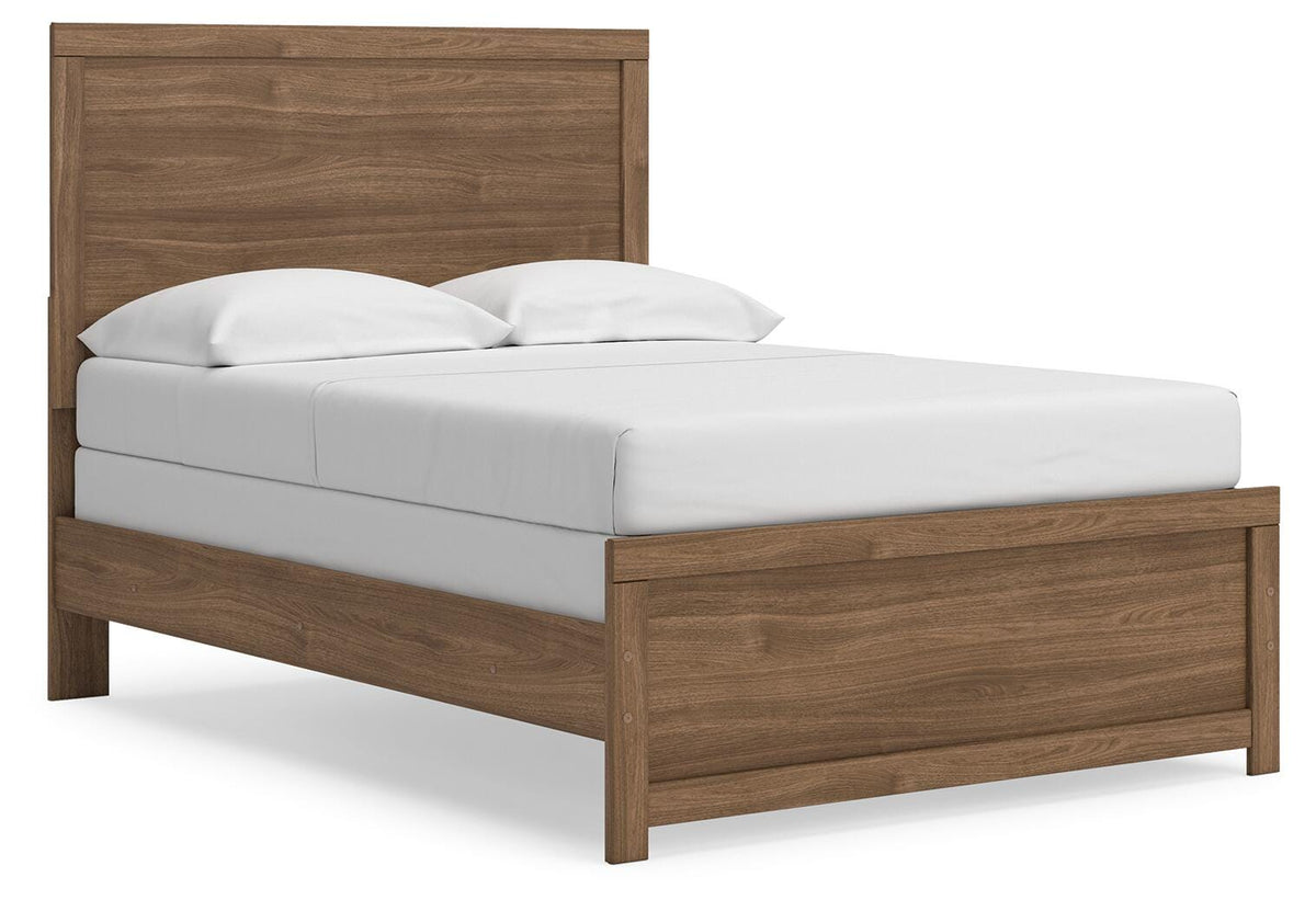 Broachmyn Queen Panel Bed