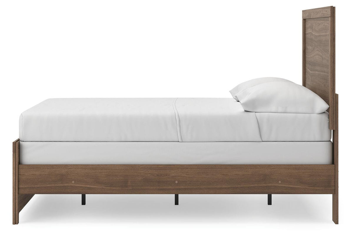 Broachmyn Panel Bed - Auburn, Full