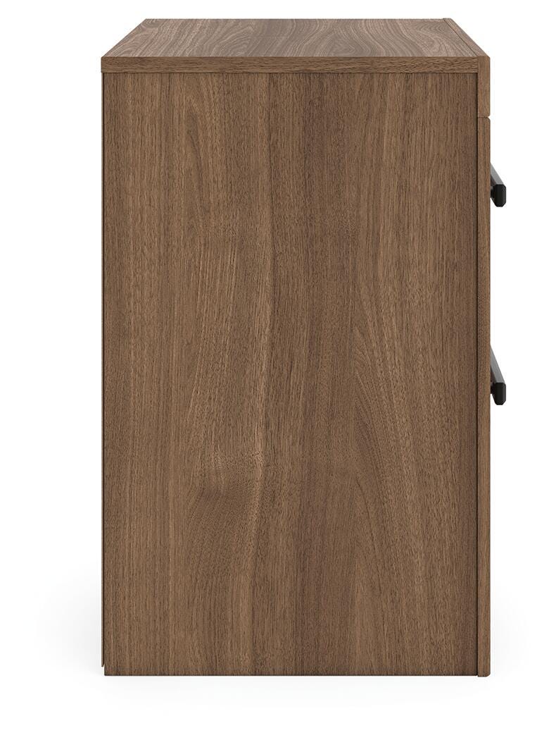 Broachmyn Queen Panel Bed, Dresser, Mirror and Nightstand