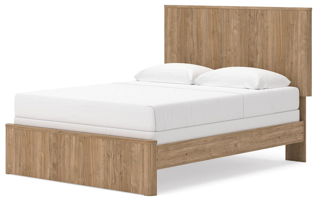 Gramburg Queen Panel Bed, Dresser and Mirror