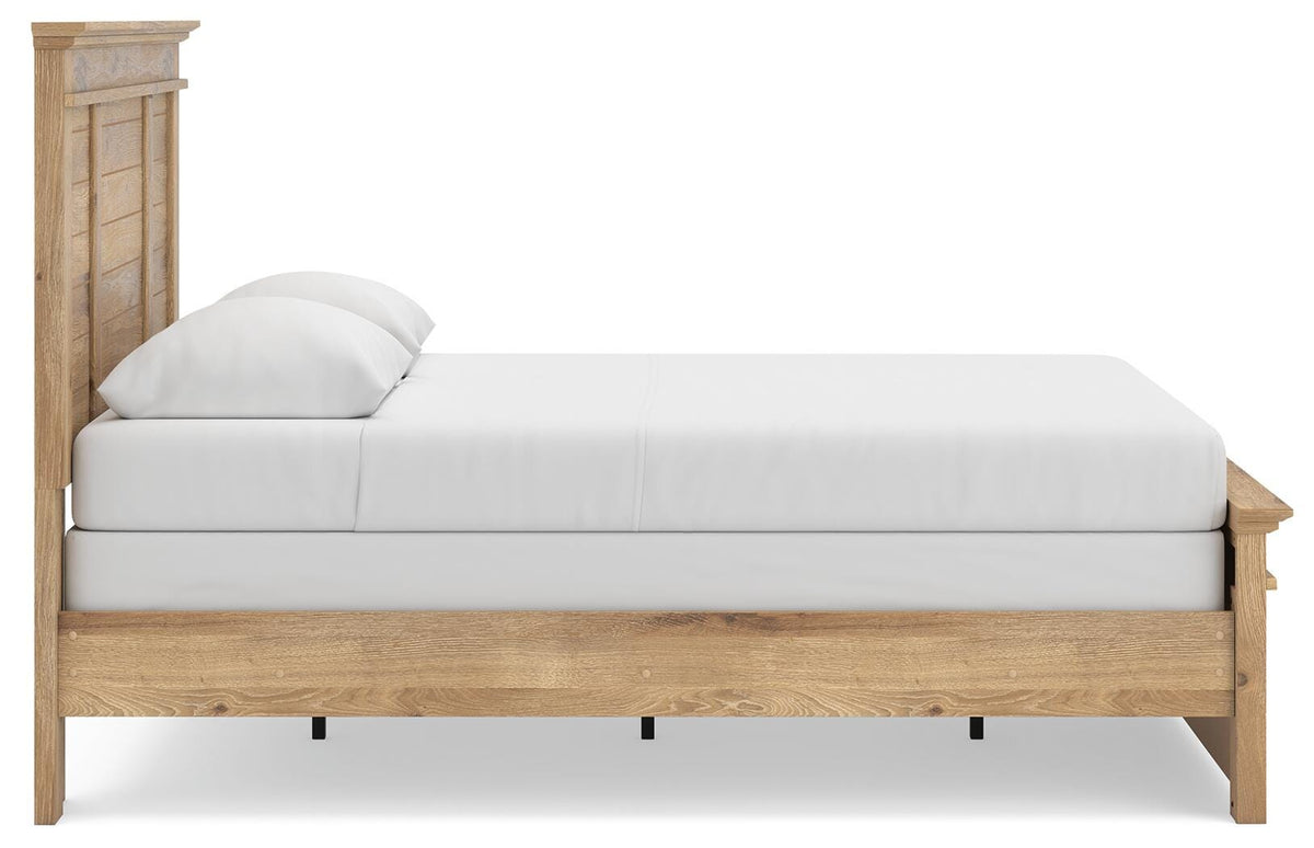 Makidern Queen Panel Bed, Dresser and Mirror