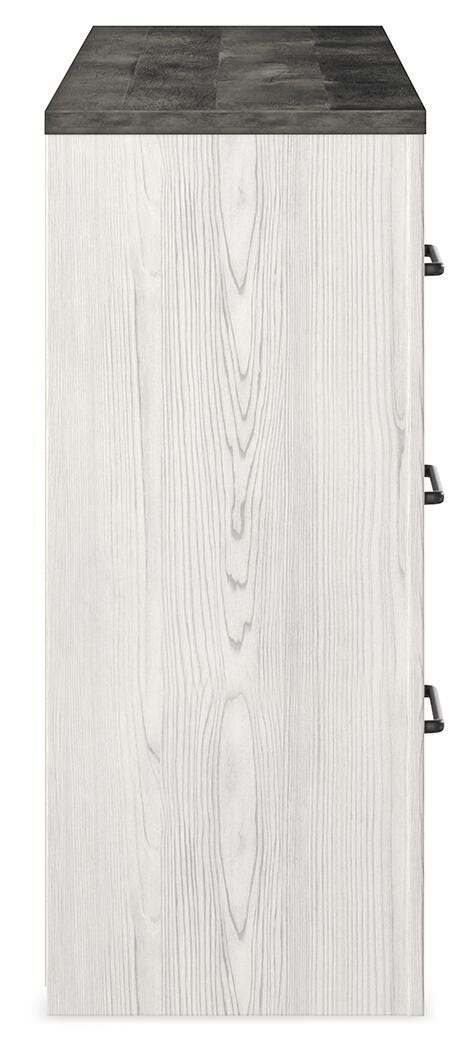 Gerridan Queen Panel Bed, Dresser and 2 Nightstands