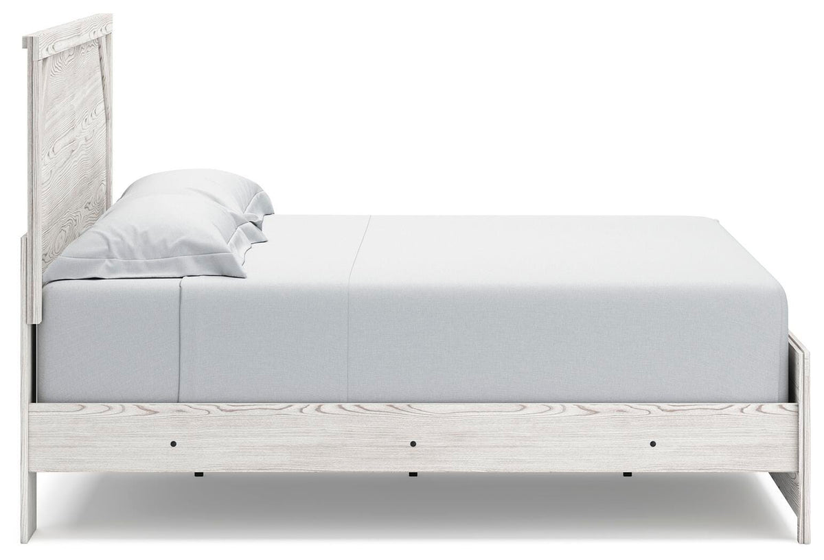 Gerridan King Panel Bed, Chest and Nightstand