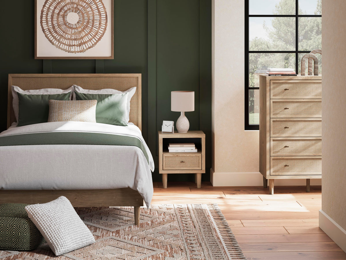 Cielden Panel Bed - Queen