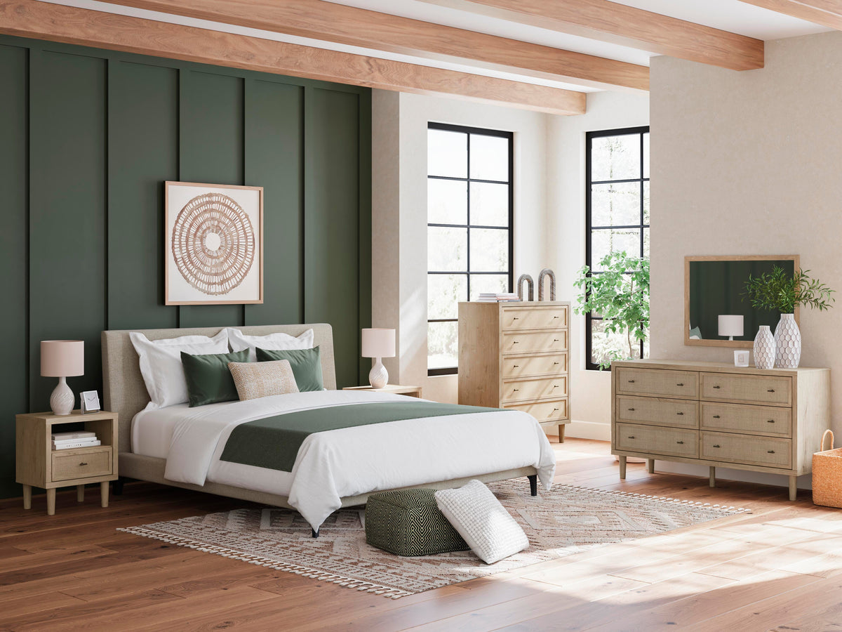 Cielden Queen UPH Bed w/Roll Slats