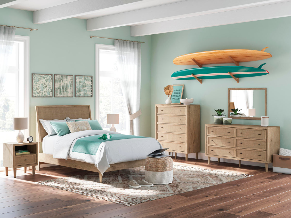 Cielden Queen Panel Bed