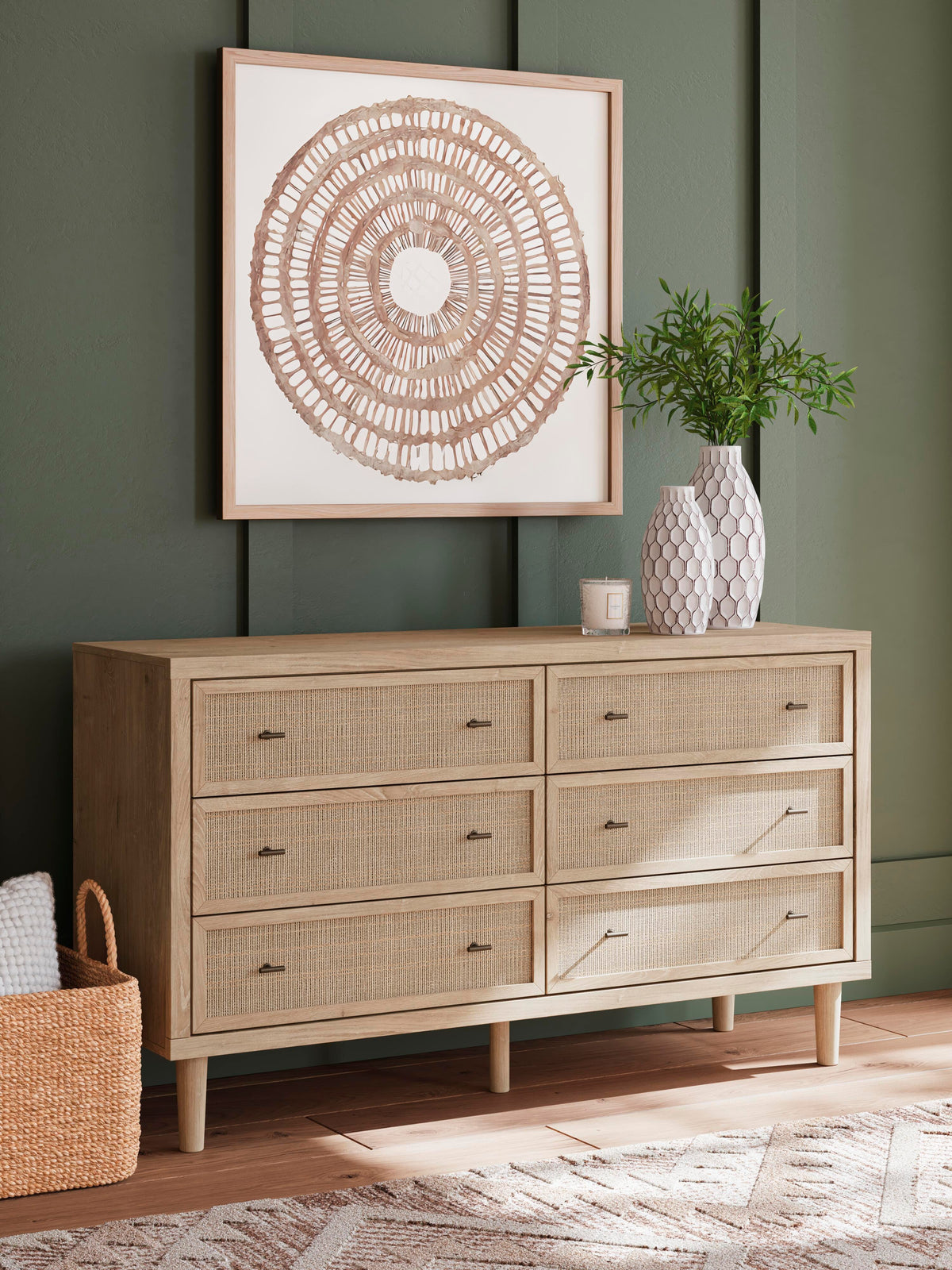 Cielden Panel Bed Set - Full, Dresser