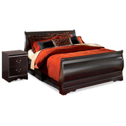 Huey Vineyard Queen Sleigh Bed and Nightstand