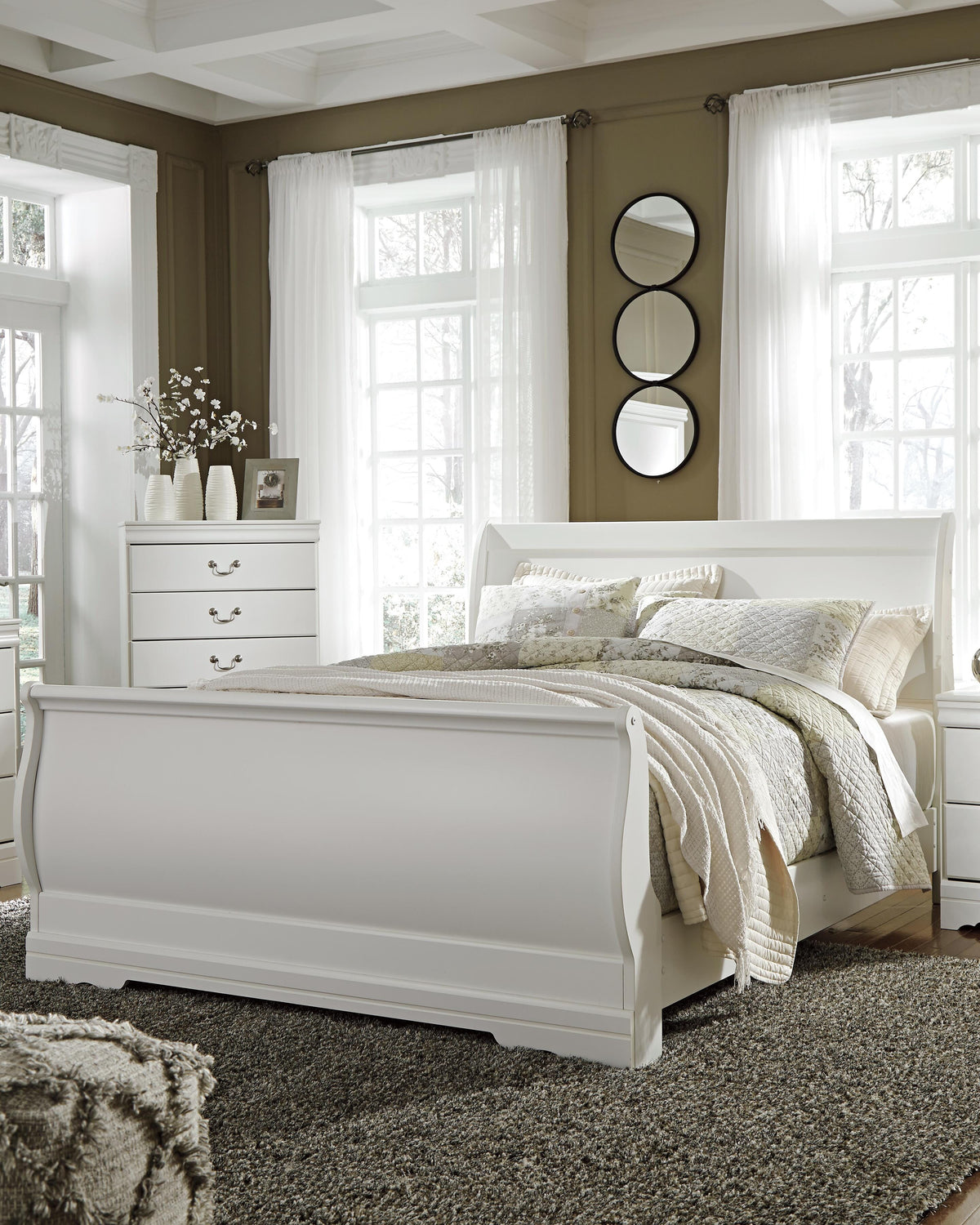 Anarasia Sleigh Headboard - Queen