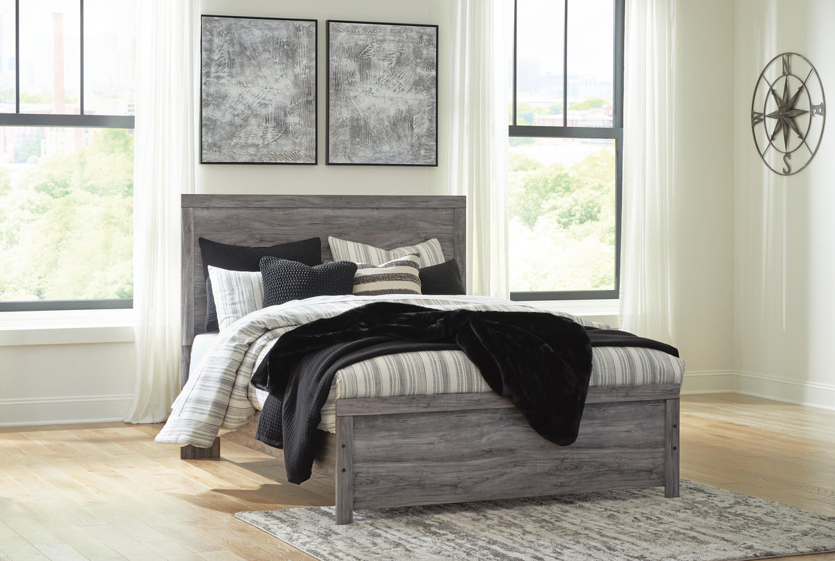 Bronyan Queen Panel Bed and Dresser