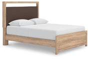 Kinlanni Upholstered Platform Bed
