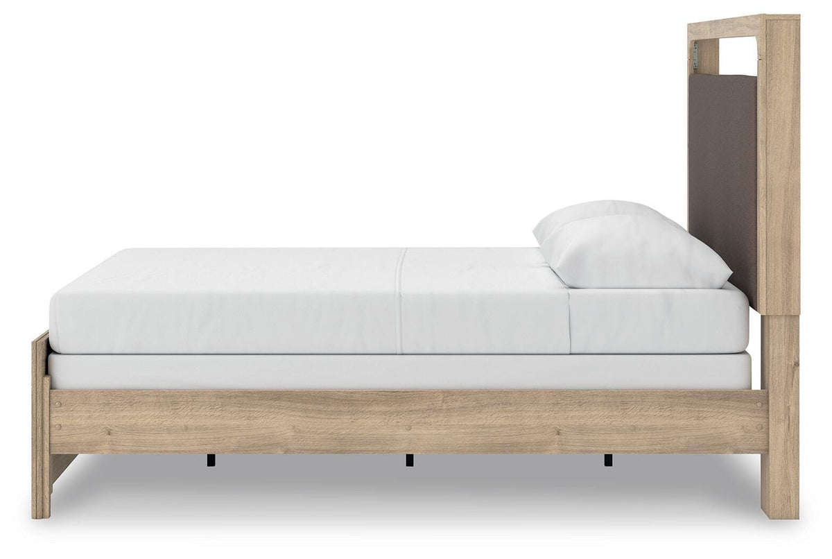 Kinlanni Queen Panel Bed, Dresser, Mirror and Nightstand