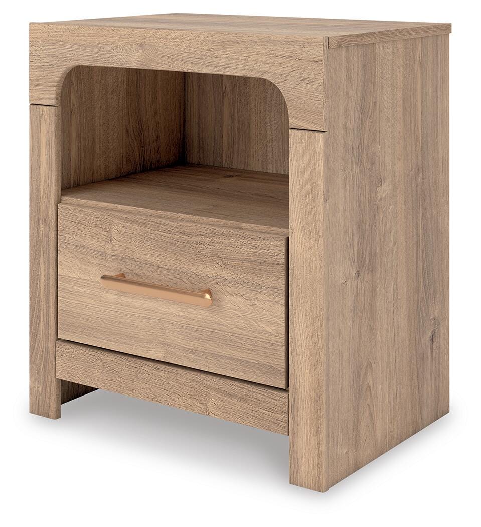Kinlanni Queen Panel Bed, Dresser, Mirror and Nightstand