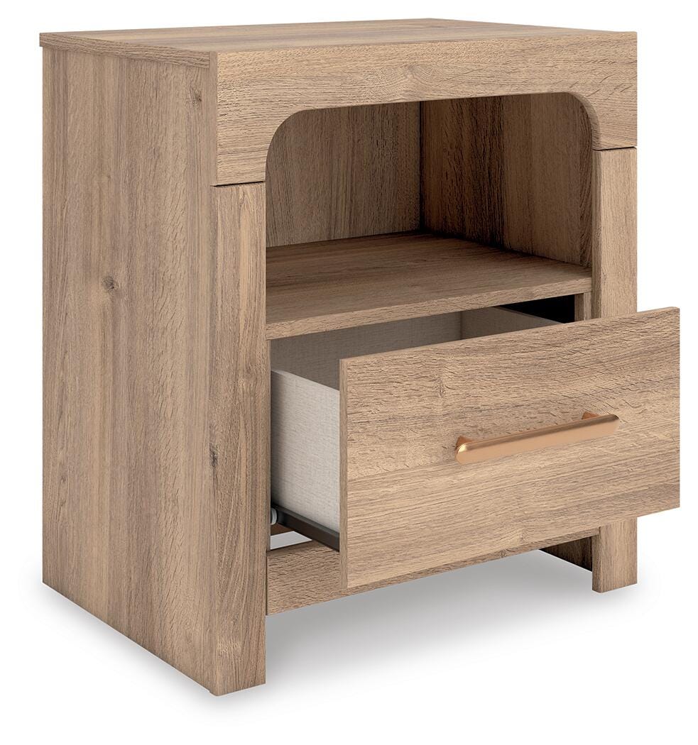 Kinlanni Queen Panel Bed, Dresser, Mirror and Nightstand