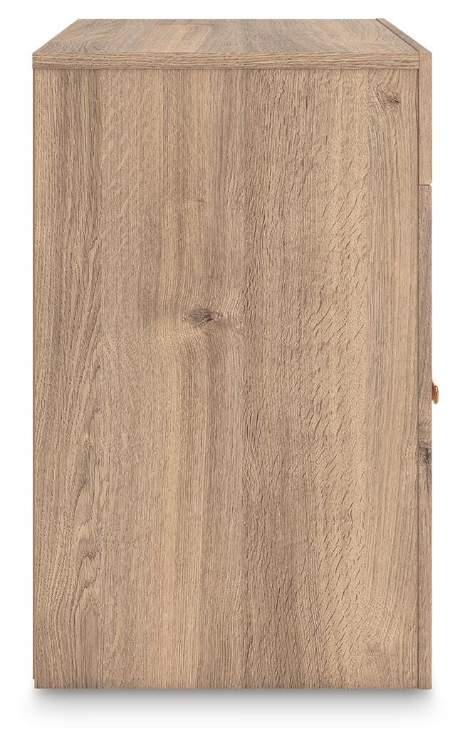 Kinlanni Queen Panel Bed, Dresser, Mirror and Nightstand