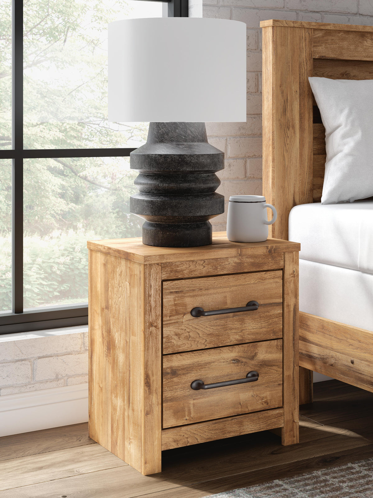 Maystonna Queen Crossbuck Panel Bed, Dresser, Mirror and Nightstand