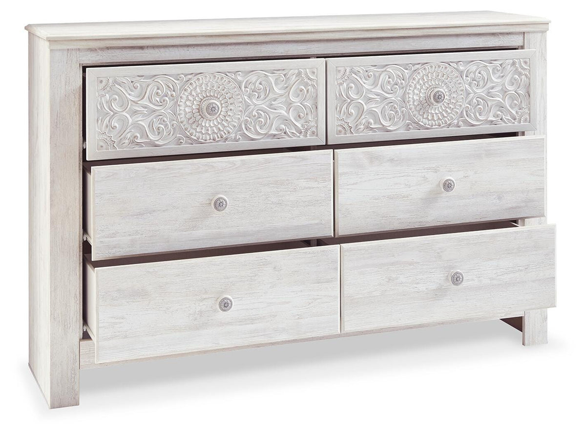 Paxberry Queen Panel Bed, Dresser, 2 Chests and 2 Nightstands