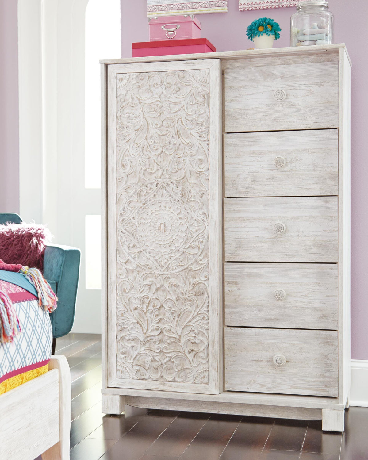 Paxberry Full Panel Bed, Chest and Nightstand