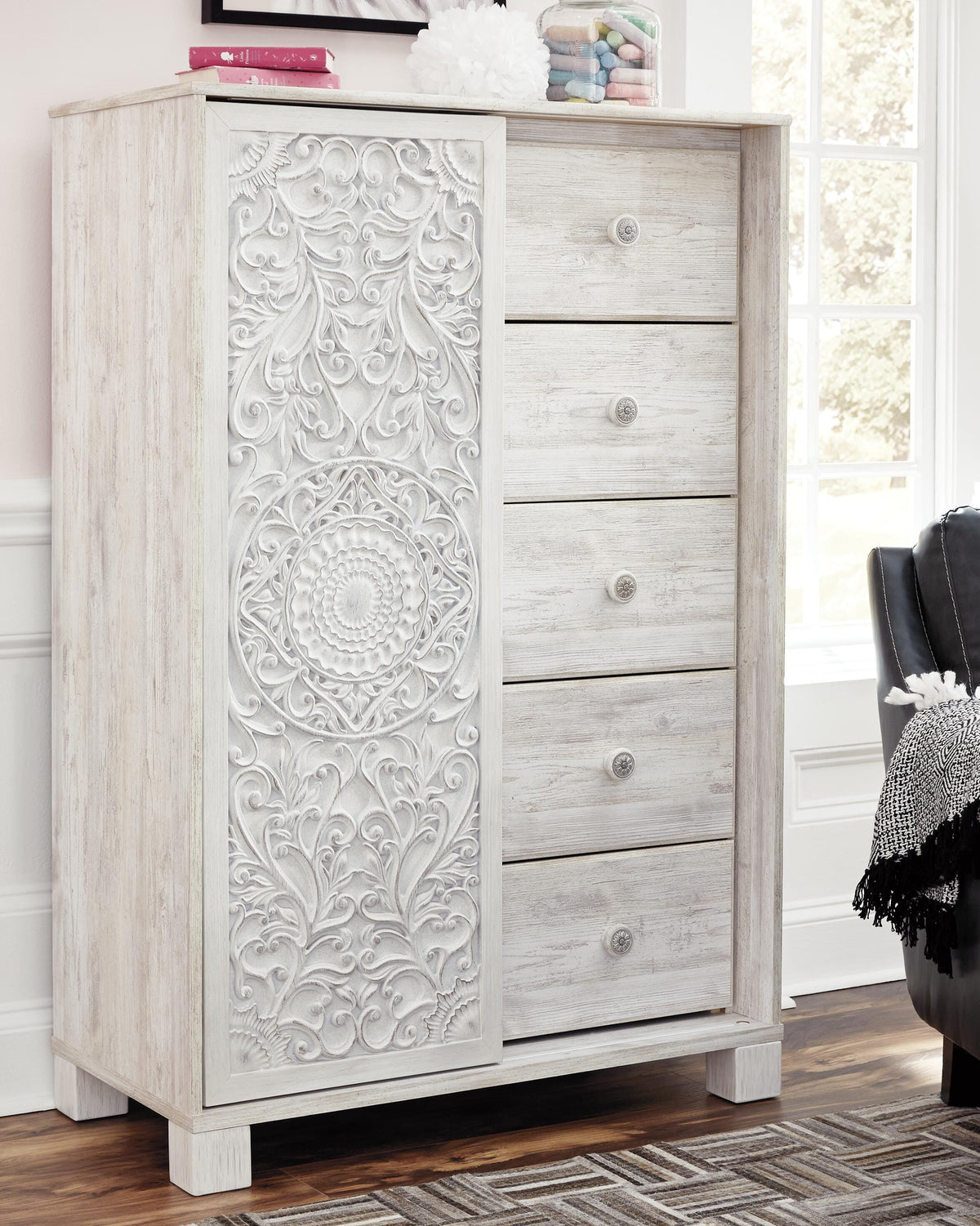 Paxberry Panel Bed Set - Queen, Mirrored Dresser and Chest