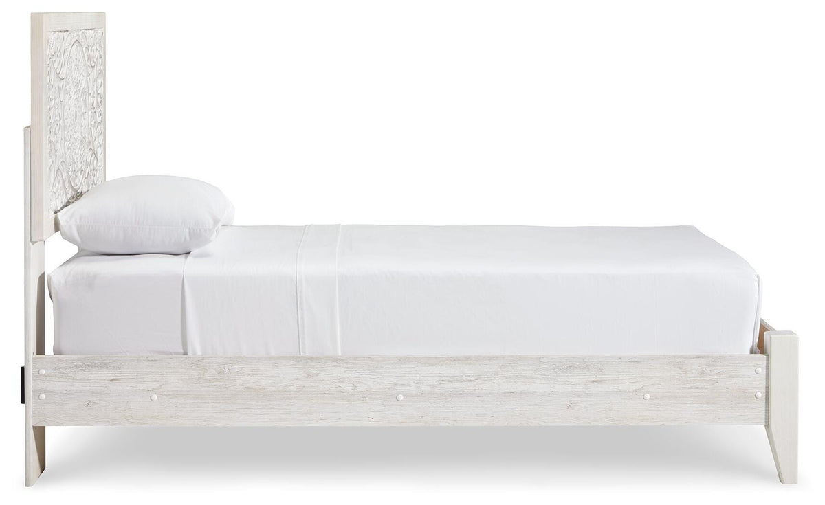 Paxberry Panel Bed - Twin