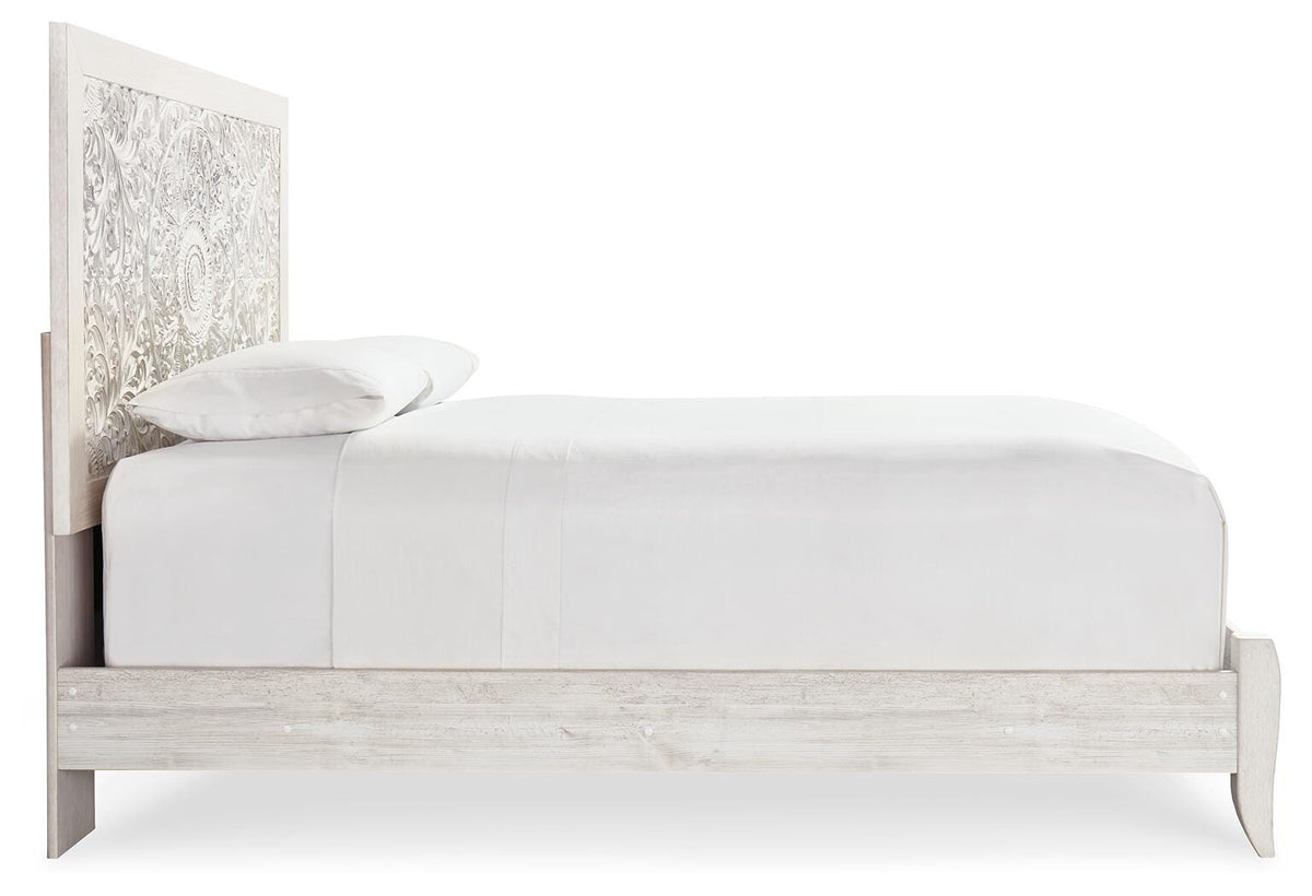 Paxberry Queen Panel Bed, Dresser, Mirror, Chest and 2 Nightstands