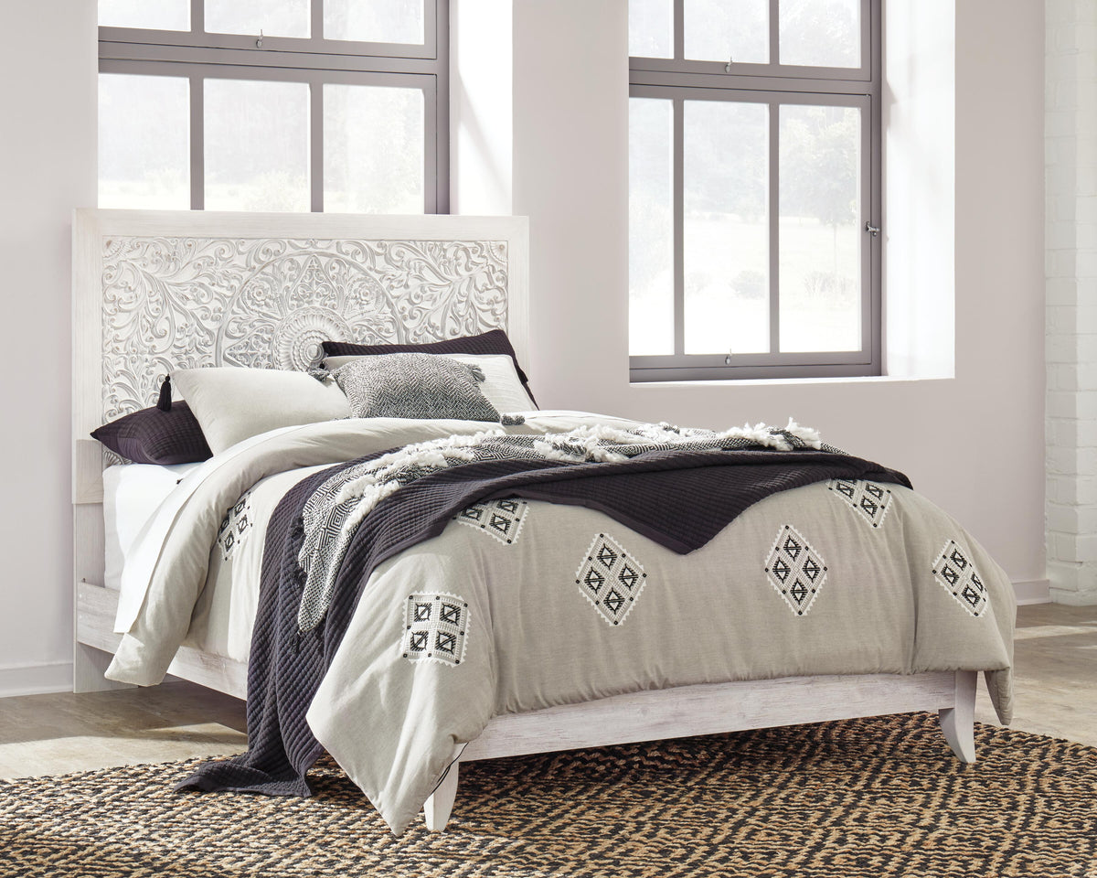 Paxberry Queen Panel Bed, Dresser, Mirror, Chest and 2 Nightstands