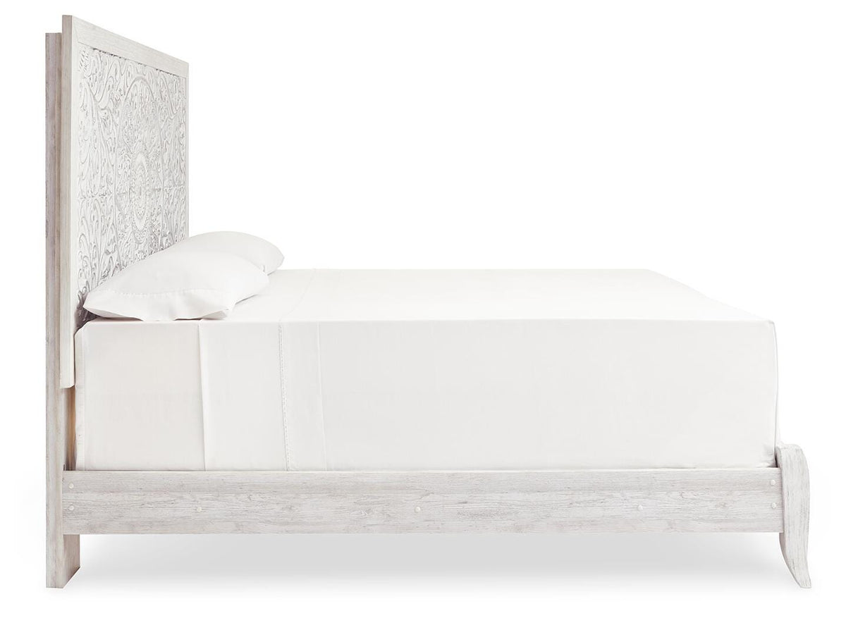 Paxberry Queen Panel Bed