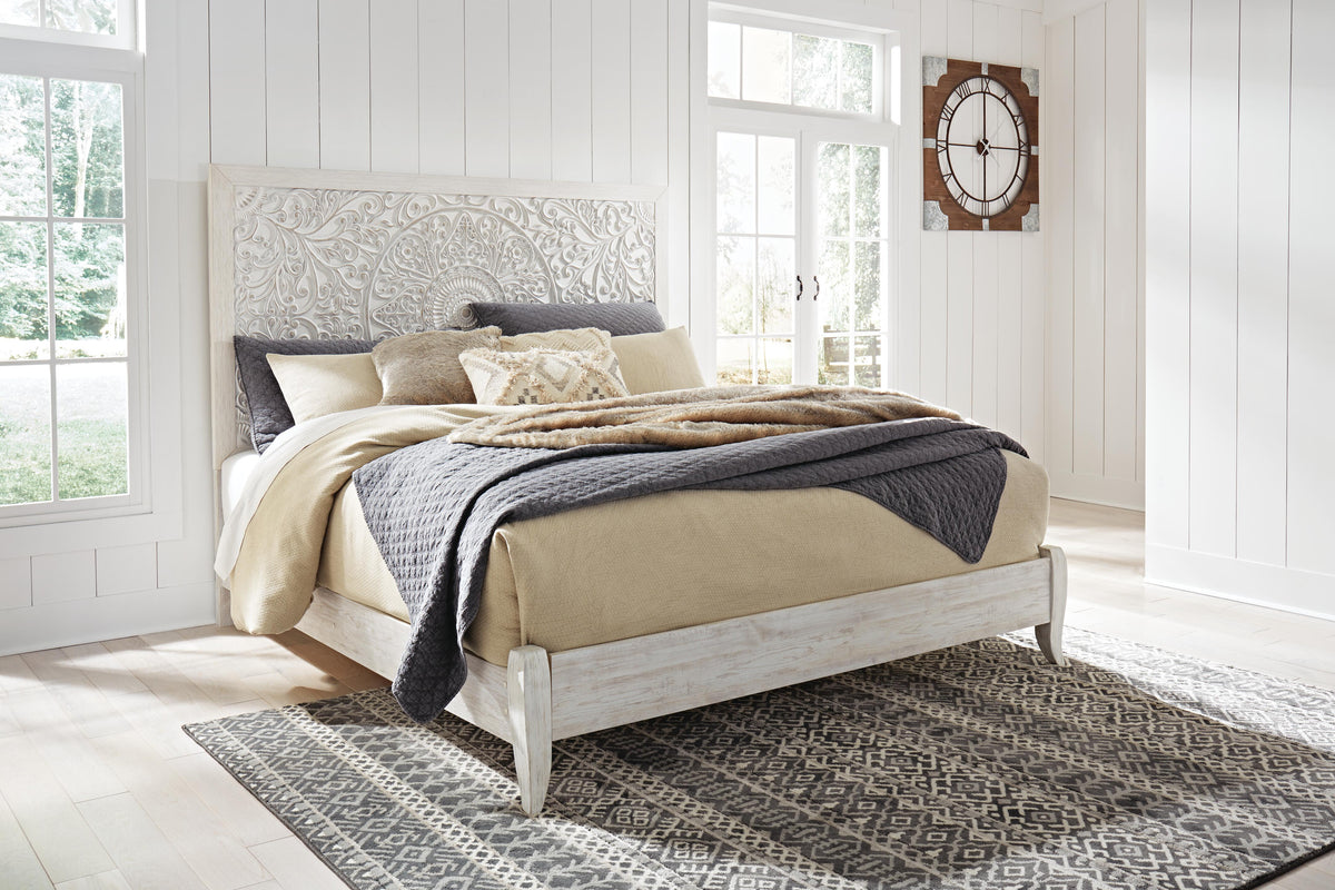 Paxberry Queen Panel Bed