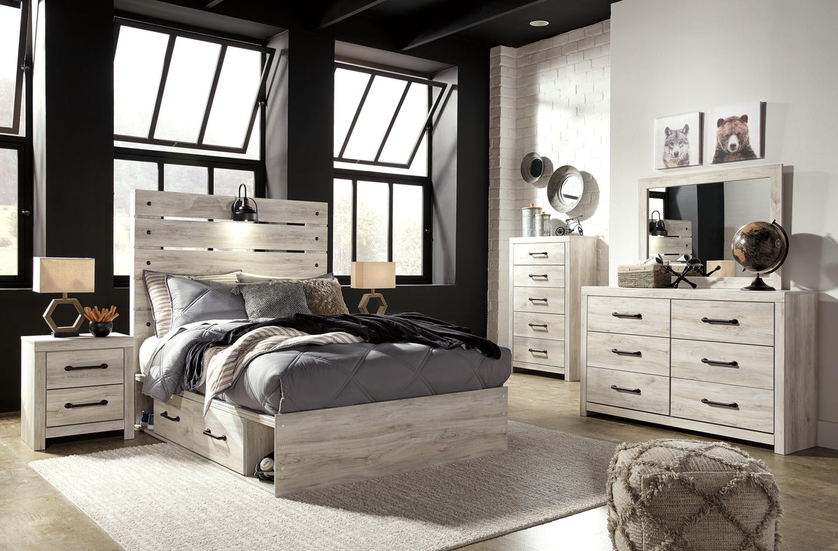 Cambeck Queen Panel Bed with 4 Storage Drawers