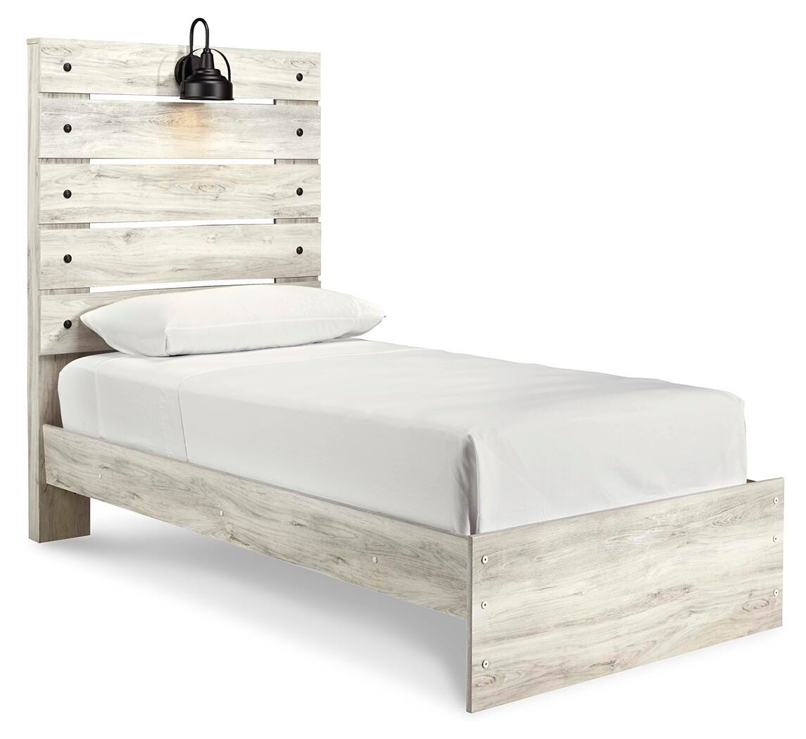 Cambeck Queen Panel Bed