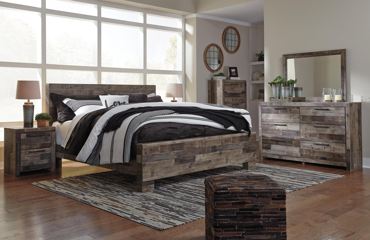 Derekson Queen Panel Bed