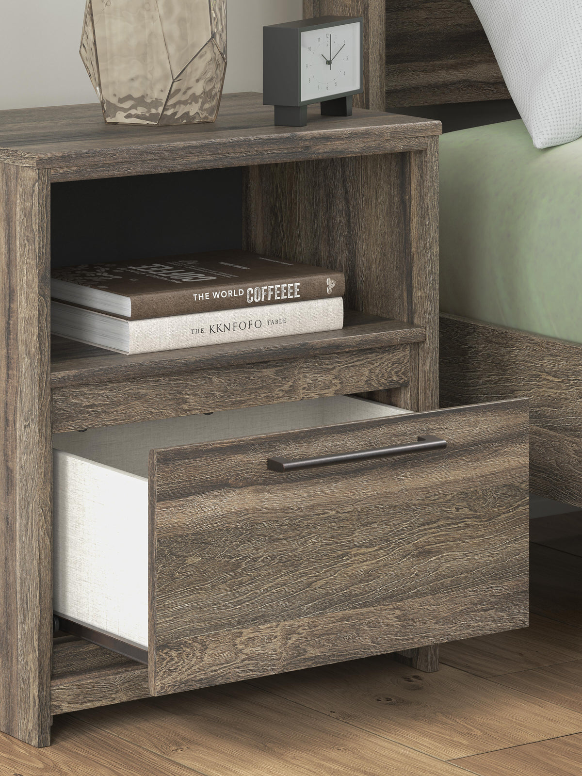Elbrim Full Storage Bed, Dresser and Nightstand