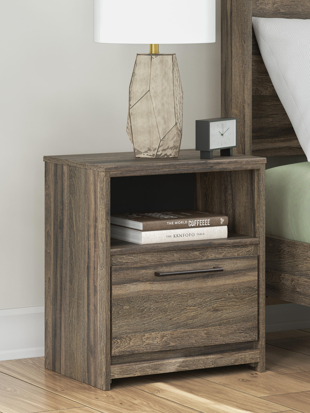 Elbrim King Panel Bed, Dresser, Mirror and 2 Nightstands