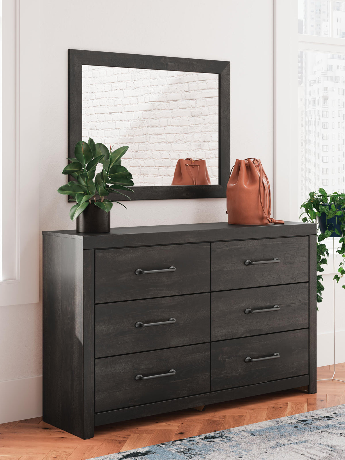Hollivern Queen Panel Bed, Dresser and Mirror