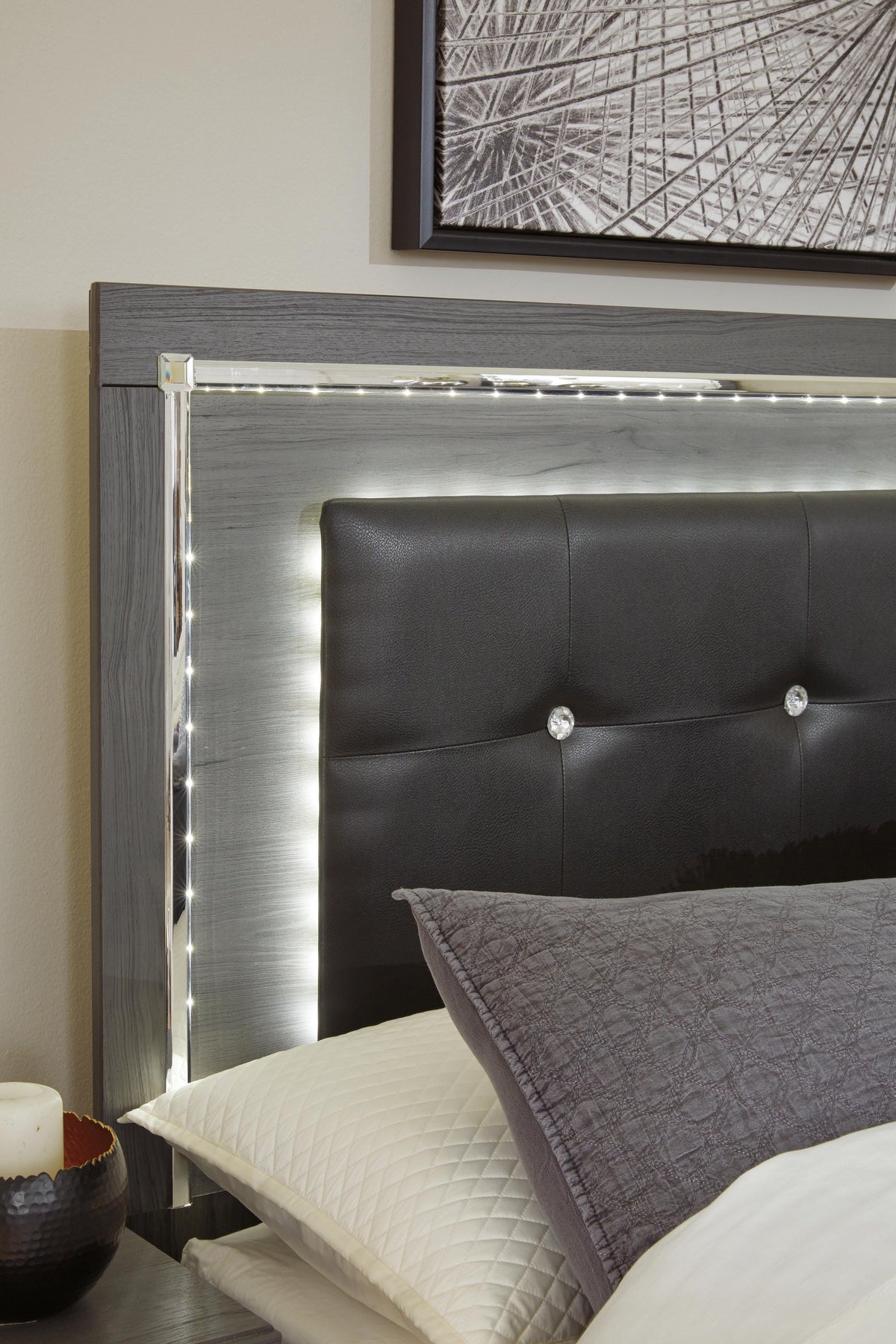 Lodanna Full Upholstered Panel Bed, Dresser, Mirror, and Nightstand