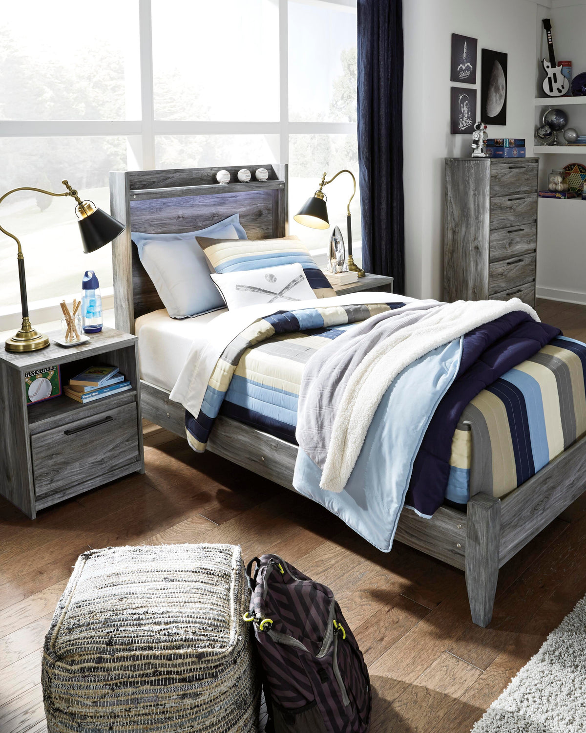 Baystorm Queen Panel Bed