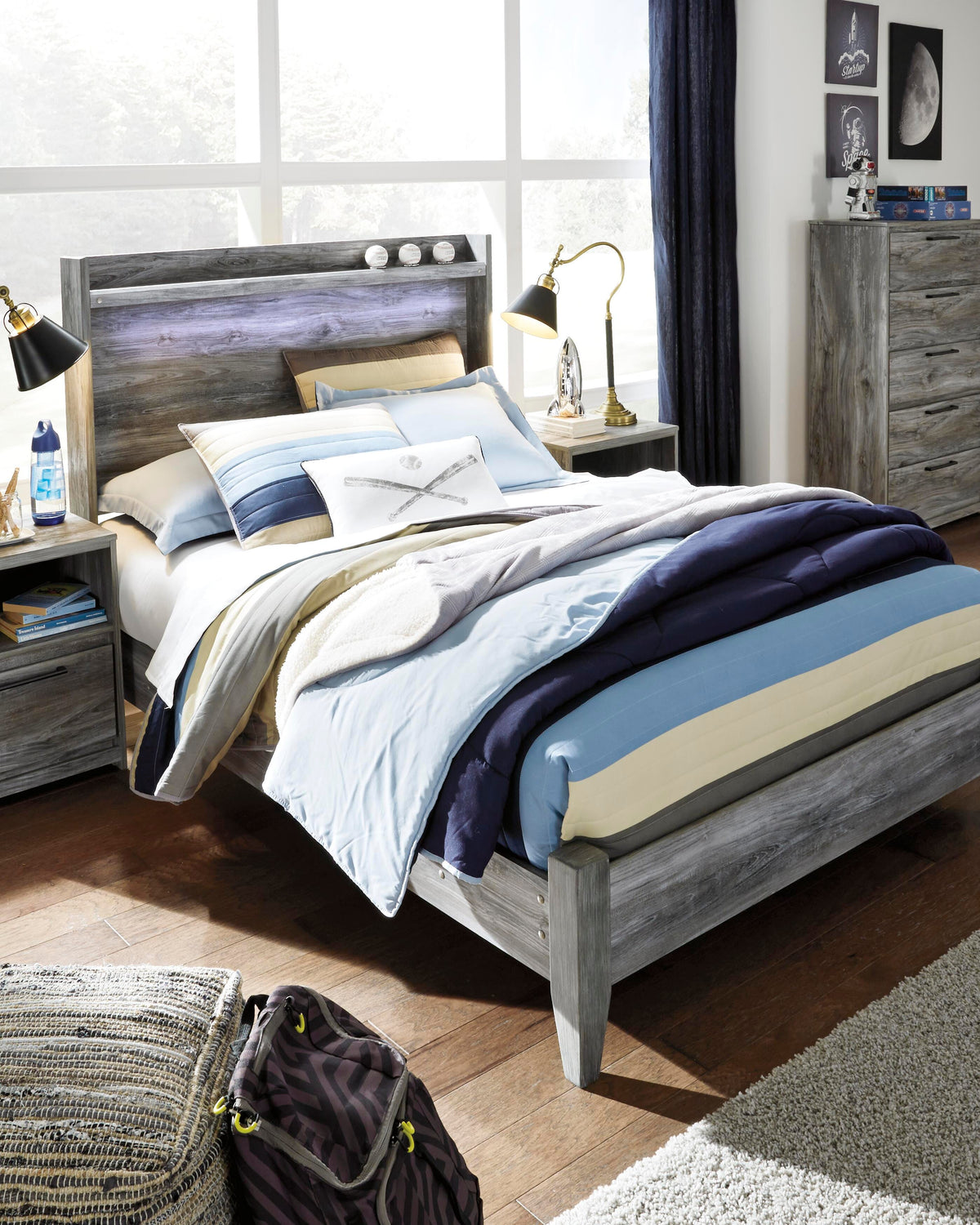 Baystorm Queen Panel Bed