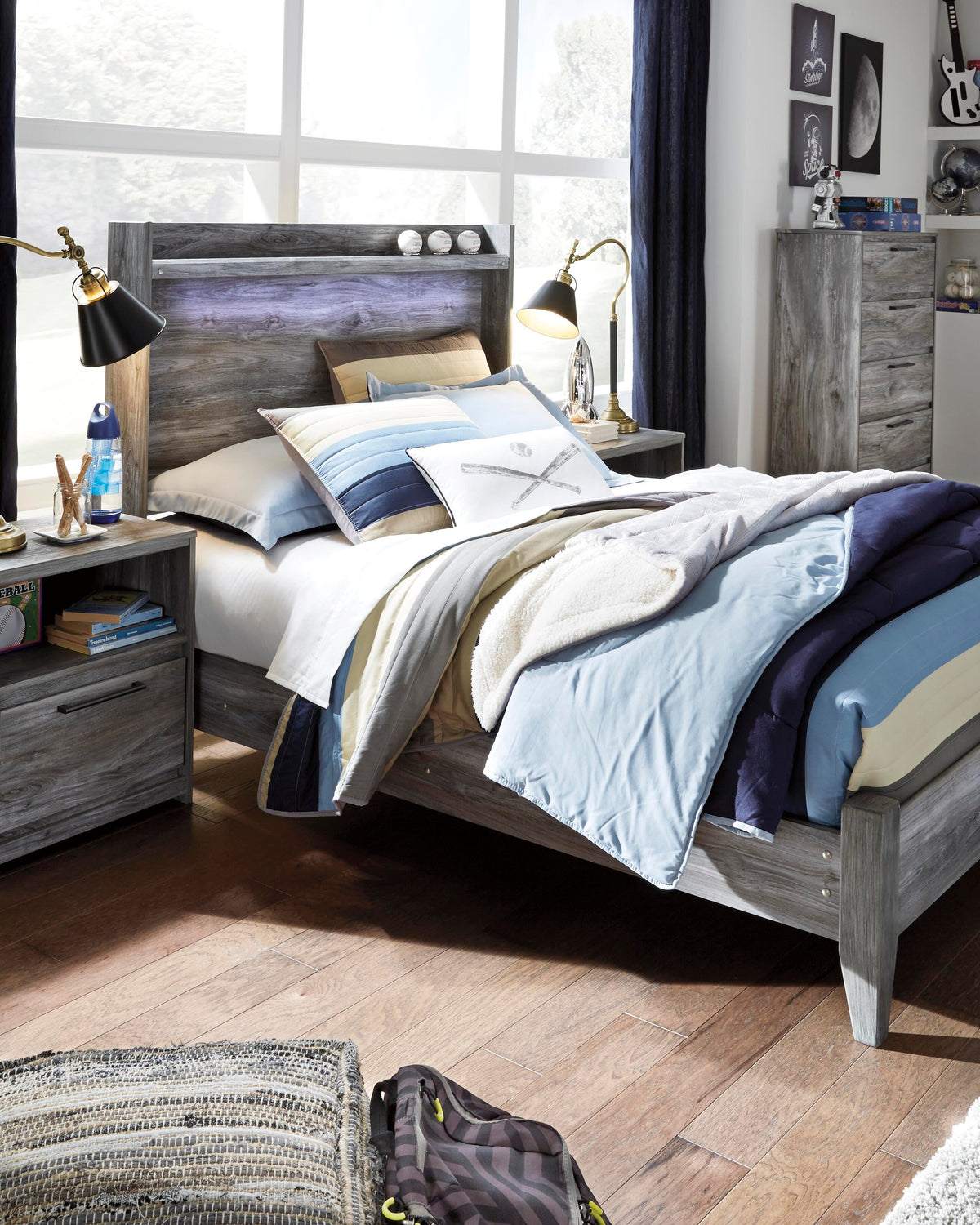 Baystorm Panel Bed - Full