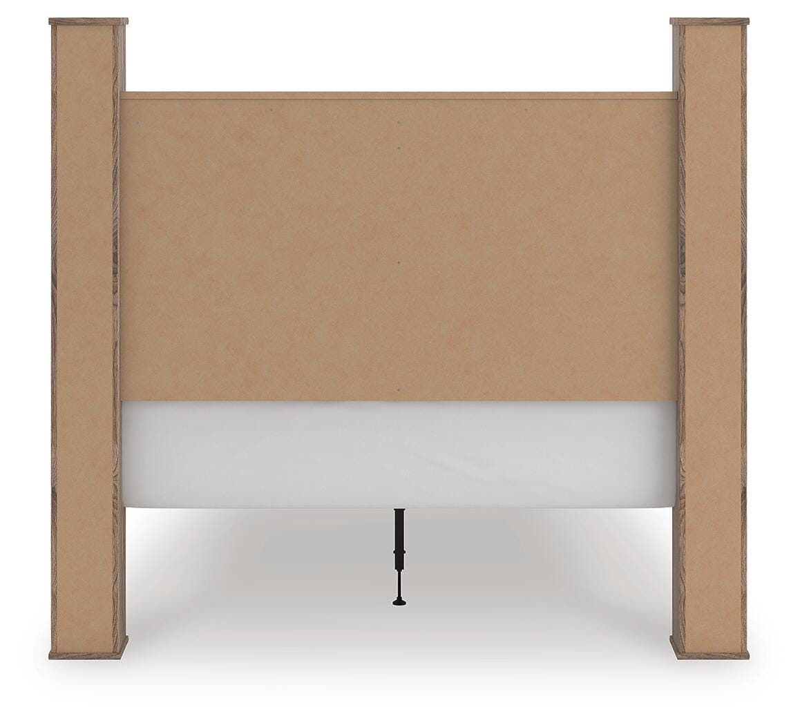 Rusticott Queen Poster Bed, Dresser and Mirror