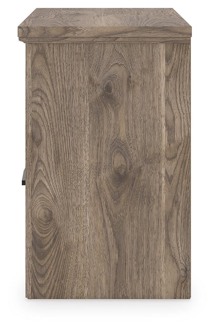 Rusticott Queen Poster Bed, Dresser, Mirror and Nightstand