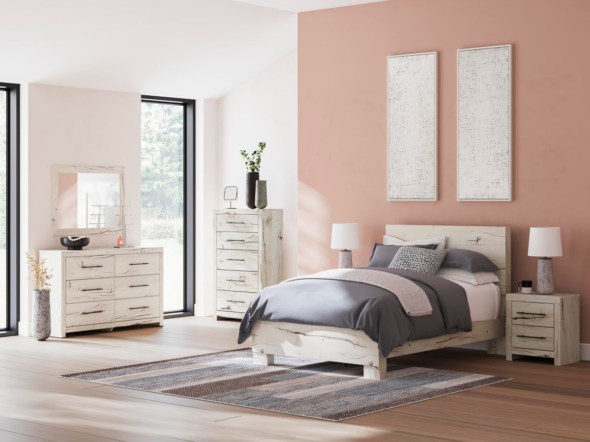 Lawroy Panel Bed - Full
