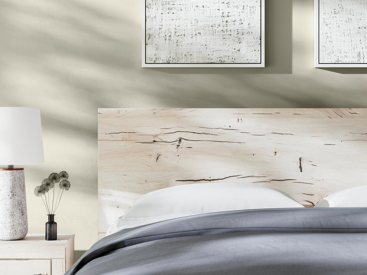 Lawroy Panel Bed - King