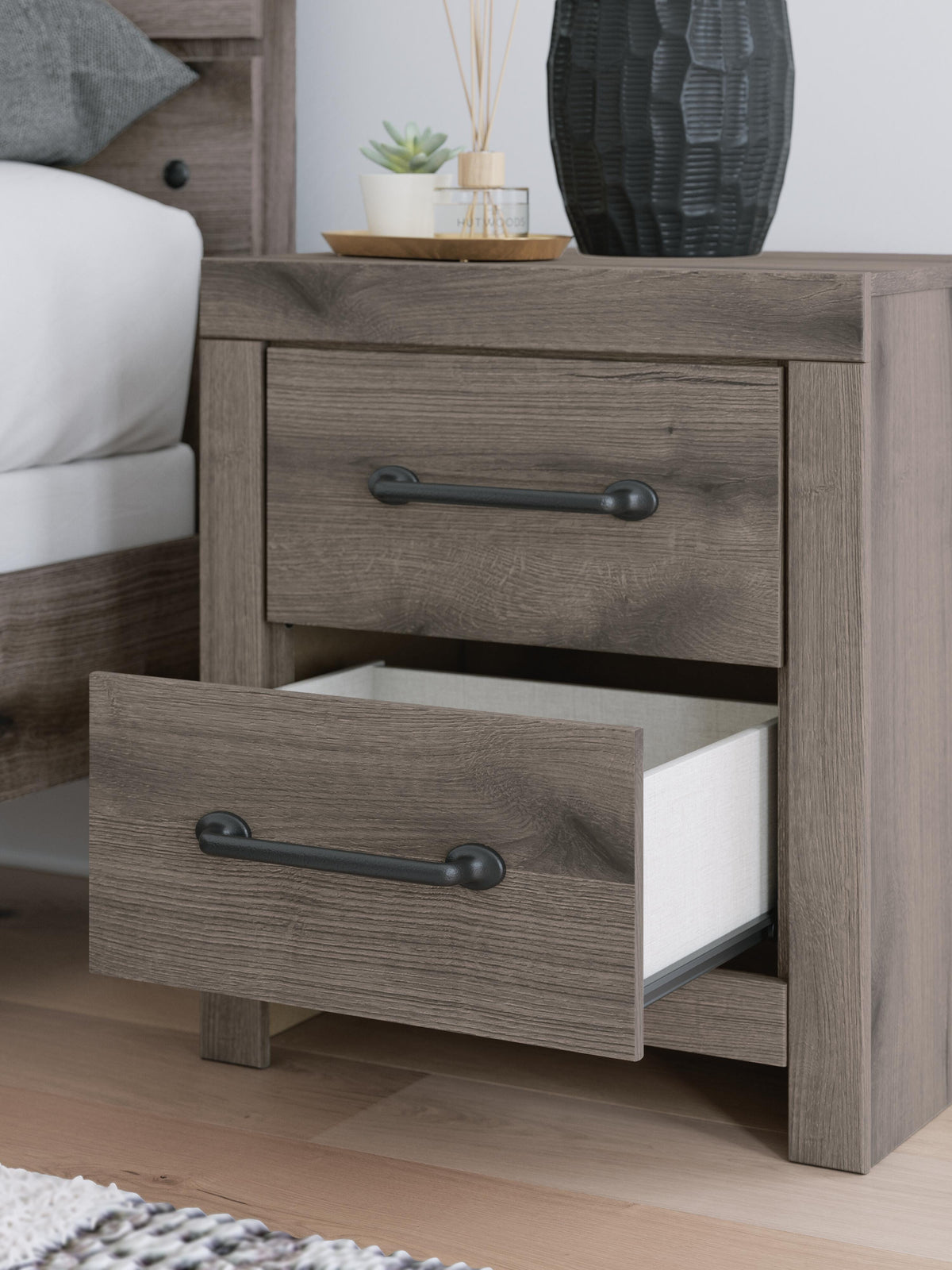 Graystorm Panel Bed Set - Full, Dresser and Nightstand