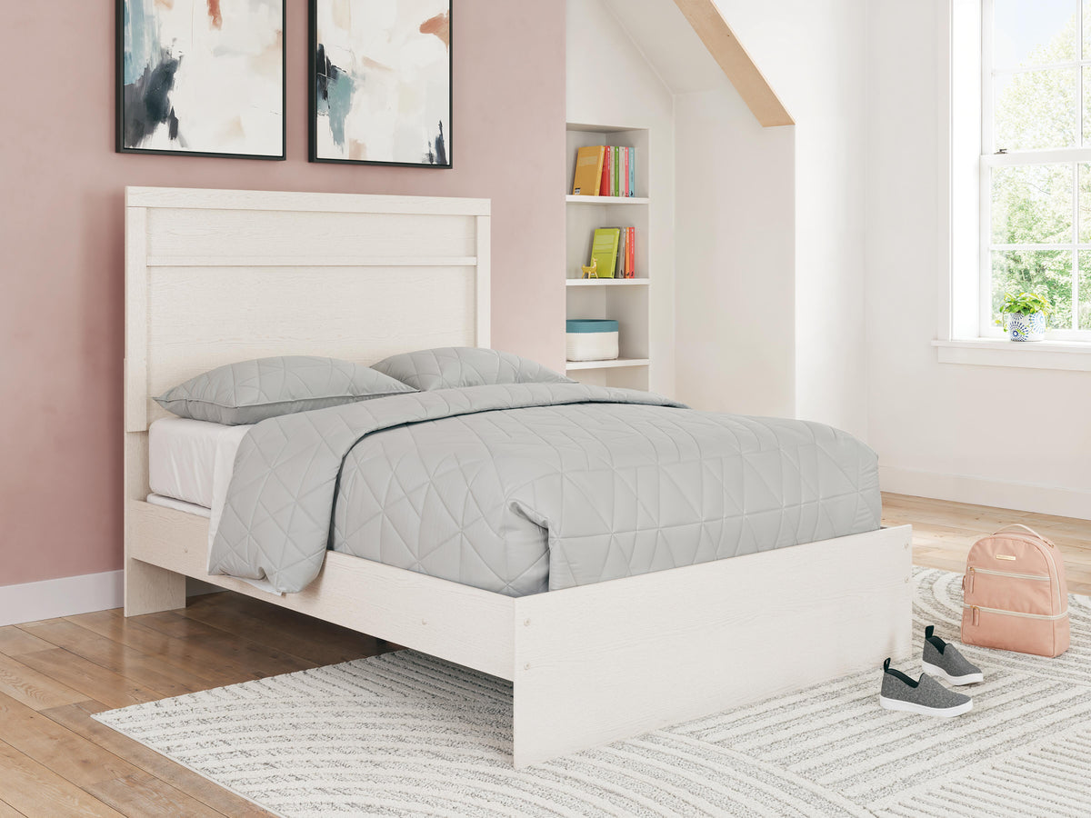 Stelsie Queen Panel Bed