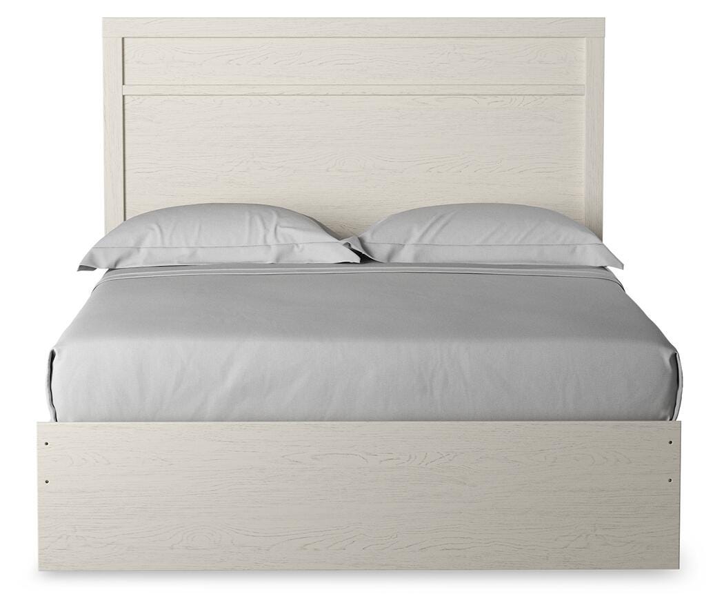 Stelsie Panel Bed - Queen