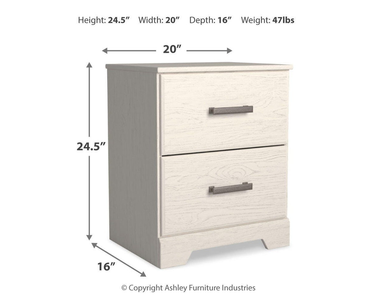 Stelsie Panel Bed Set - Full, Mirrored Dresser and Nightstand