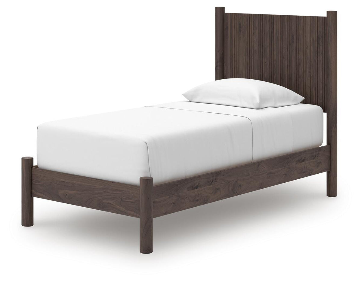 Pamytta Queen Panel Platform Bed