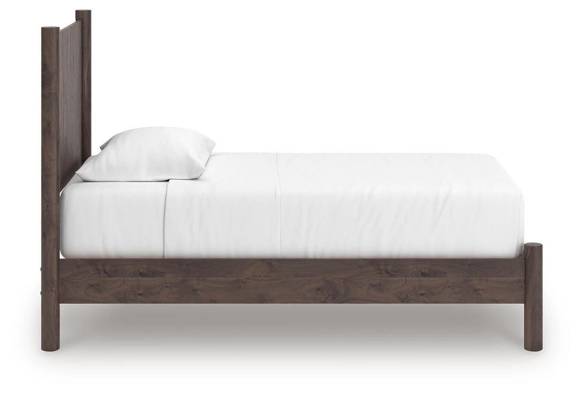 Pamytta Queen Panel Platform Bed